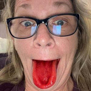 Meet your Posher, Sherry